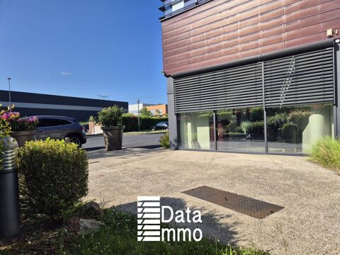   Location / Local industriel - 210 m 