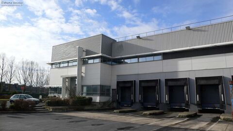 DATA IMMO vous propose à Compans, 4660 m² d'activité ... 33008 77290 Compans