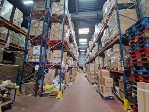 DATA IMMO vous propose à Gennevilliers, 1087 m² d'act... 14946 92230 Gennevilliers