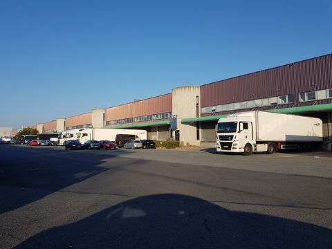 DATA IMMO vous présente à Combs-la-ville, 3907 m² d'a... 24419 77380 Combs-la-ville