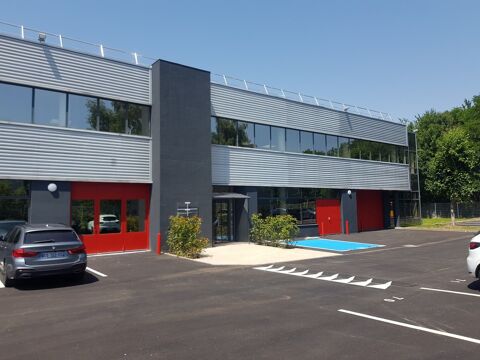 DATA IMMO vous présente à Tigery, 227 m² d'activité e... 2270 91250 Tigery