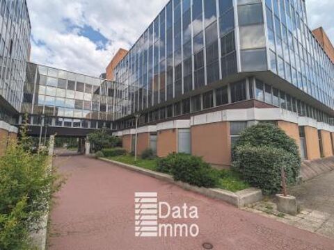 DATA IMMO vous propose à Fontenay-sous-bois, 173 m² d... 1802 94120 Fontenay-sous-bois