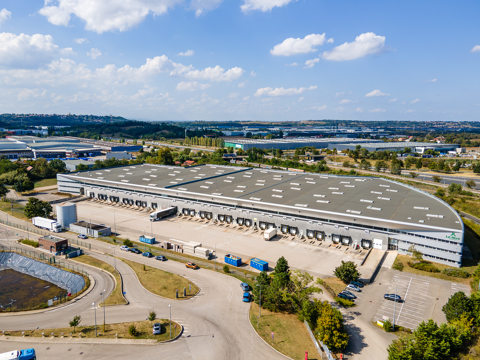 DATA IMMO vous présente à Saint-quentin-fallavier, 86... 46854 38070 Saint-quentin-fallavier
