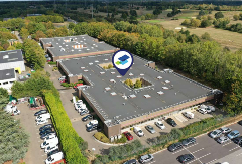 DATA IMMO vous présente à Trappes, 838 m² d'activité ... 7333 78190 Trappes