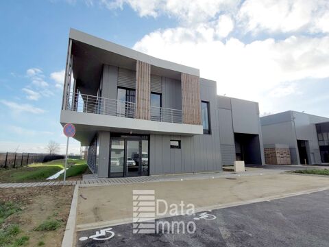   Location / Local industriel - 786 m 