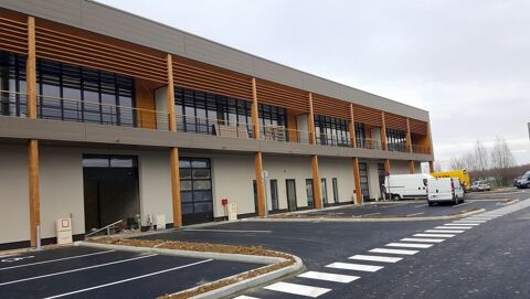   Location / Local industriel - 952 m 