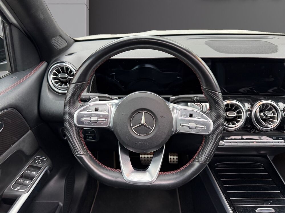 Classe A MERCEDES CLASSE GLB 200 D 2.0 AMG LINE BA 2022 occasion 93100 Montreuil