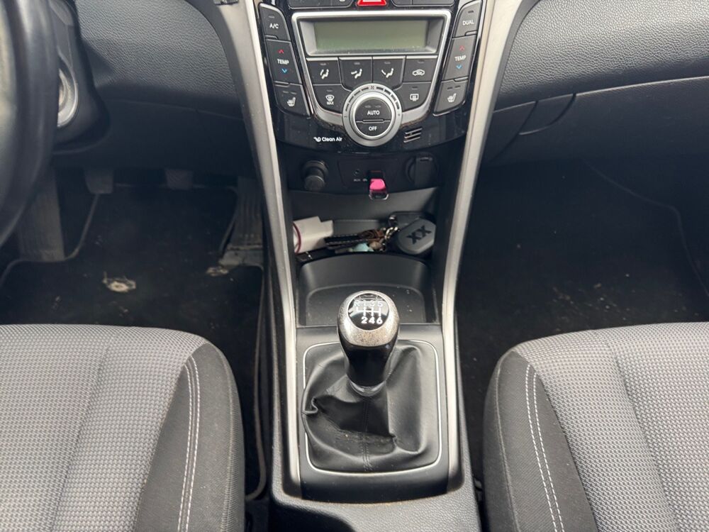 i30 SW 1.6 CRDI 110 CREATIVE 2014 occasion 27200 Vernon