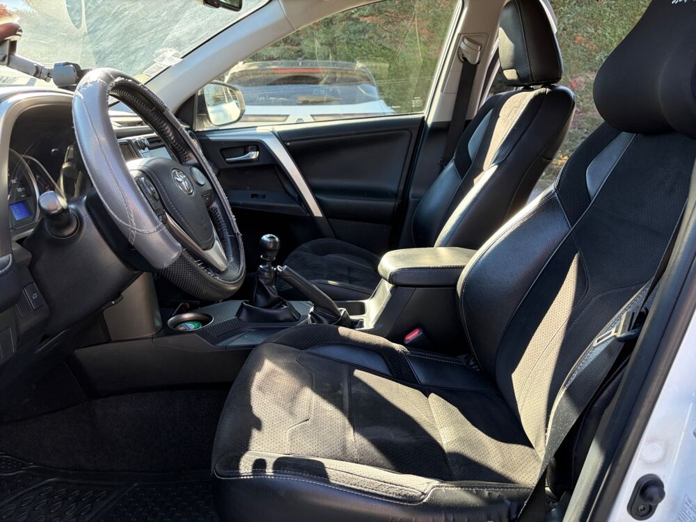 RAV 4 124ch 2WD SPORT EDITION 2015 occasion 62223 Saint-Laurent-Blangy