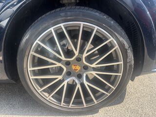 Cayenne III 3.0 V6 E-HYBRID 462CV 2021 occasion 83480 Puget-sur-Argens