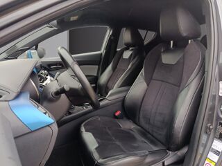C-HR 1.8 122H COLLECTION 2019 occasion 27000 &Eacute;vreux