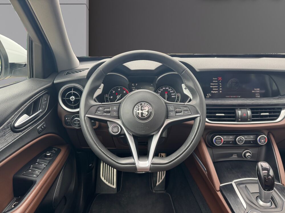 Stelvio 2.2D 190 EXECUTIVE Q4 2018 occasion 27000 &Eacute;vreux