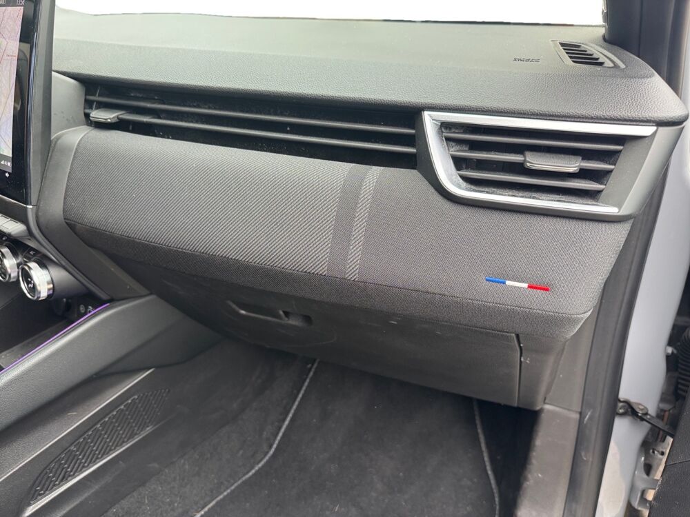 Clio 1.6 E-TECH 145 ESPRIT ALPINE 2023 occasion 93100 Montreuil
