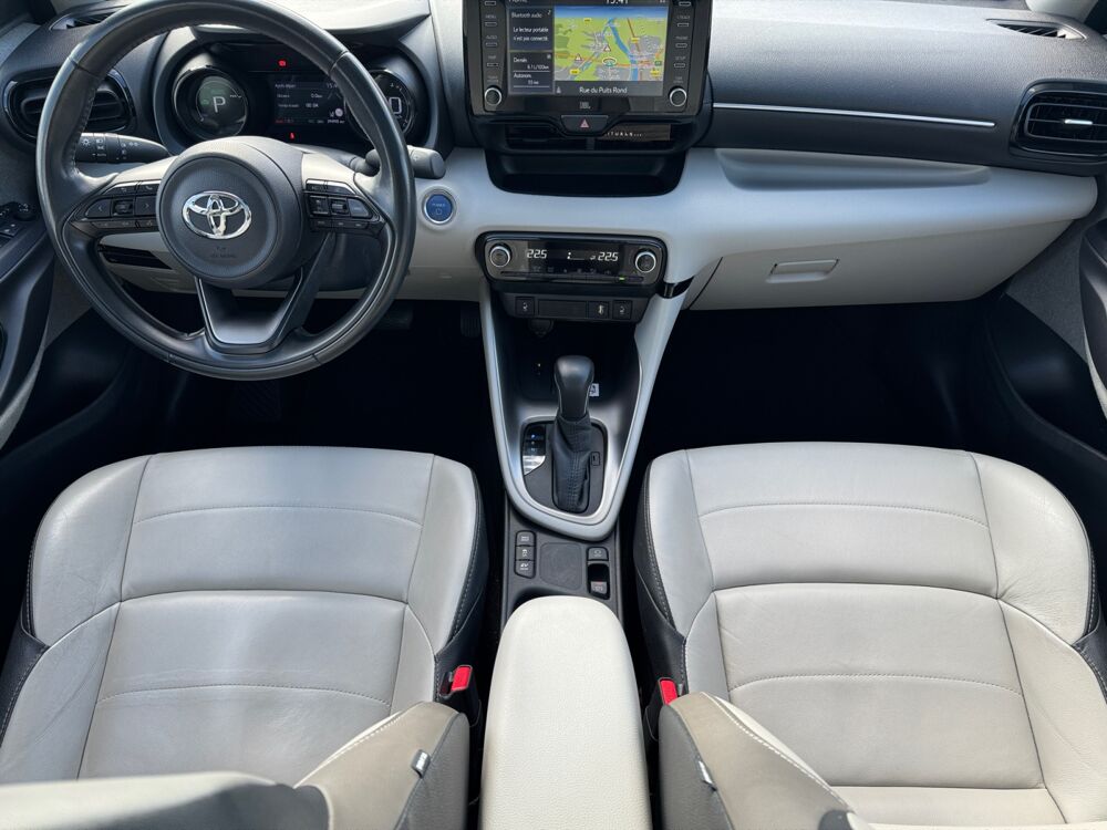 Yaris ICONIC 2021 occasion 45750 Saint-Pryv&eacute;-Saint-Mesmin