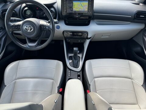 Yaris ICONIC 2021 occasion 45750 Saint-Pryv&eacute;-Saint-Mesmin
