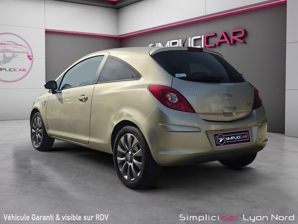 Corsa 1.2 TWINPORT 85 111 2010 occasion 69730 Genay