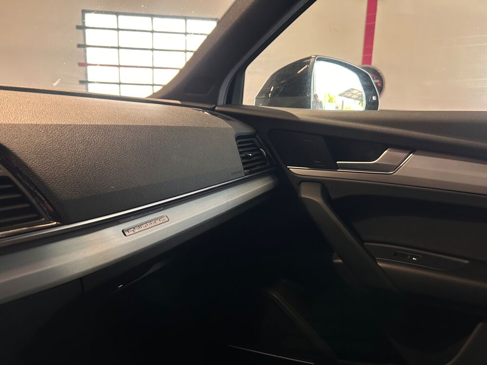 Q5 SB 55 TFSI-E 367 QUATTRO S LINE BLACK EDITION S TRONIC P2 2023 occasion 73290 La Motte-Servolex