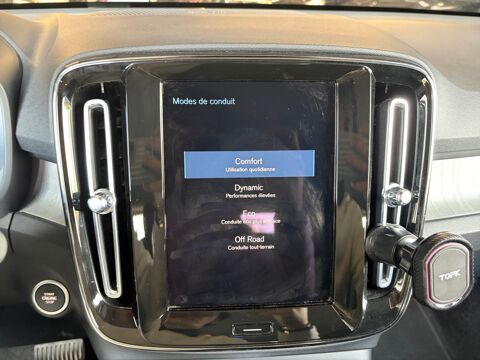 XC40 T3 163 INSCRIPTION LUXE GEARTRONIC 2021 occasion 26000 Valence