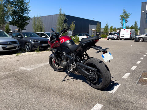 TRIUMPH 2025 occasion 69730 Genay