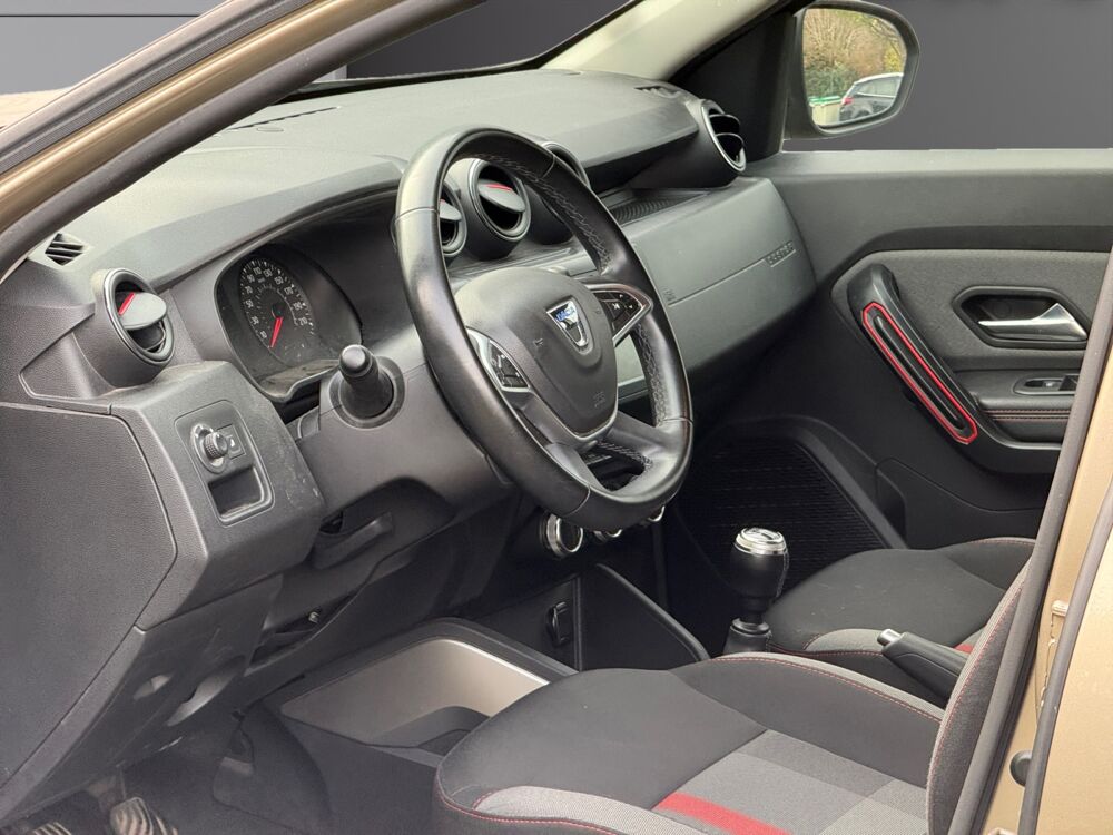 Duster 1.5 BLUE DCI 115 Techroad 2019 occasion 01800 Meximieux