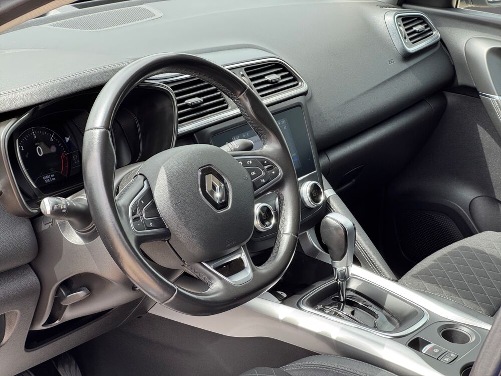 Kadjar (2) 1.5 BLUE DCI 115 INTENS EDC 2022 occasion 45750 Saint-Pryv&eacute;-Saint-Mesmin