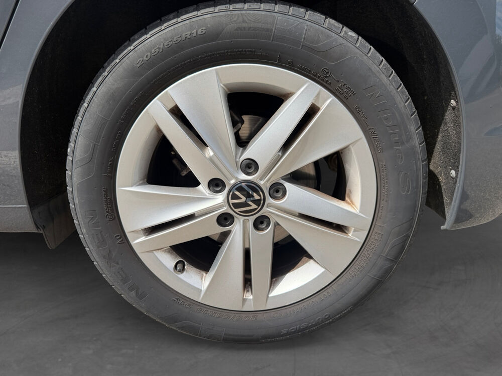 Golf 1.0 E-TSI OPF 110 business life DSG 2021 occasion 69730 Genay