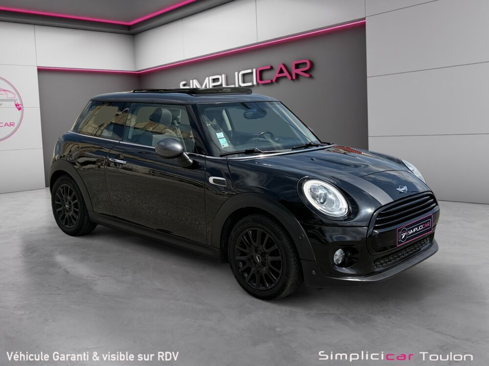 Cooper III (F56) 1.5 136 COOPER FINITION RED HOT CHILI III 2015 occasion 83210 La Farl&egrave;de
