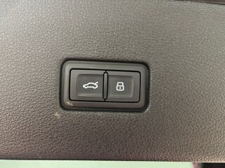 Divers RS Q8 4.0 V8 BITFSI MHEV 600 TIPTRONIC 2020 occasion 54180 Houdemont