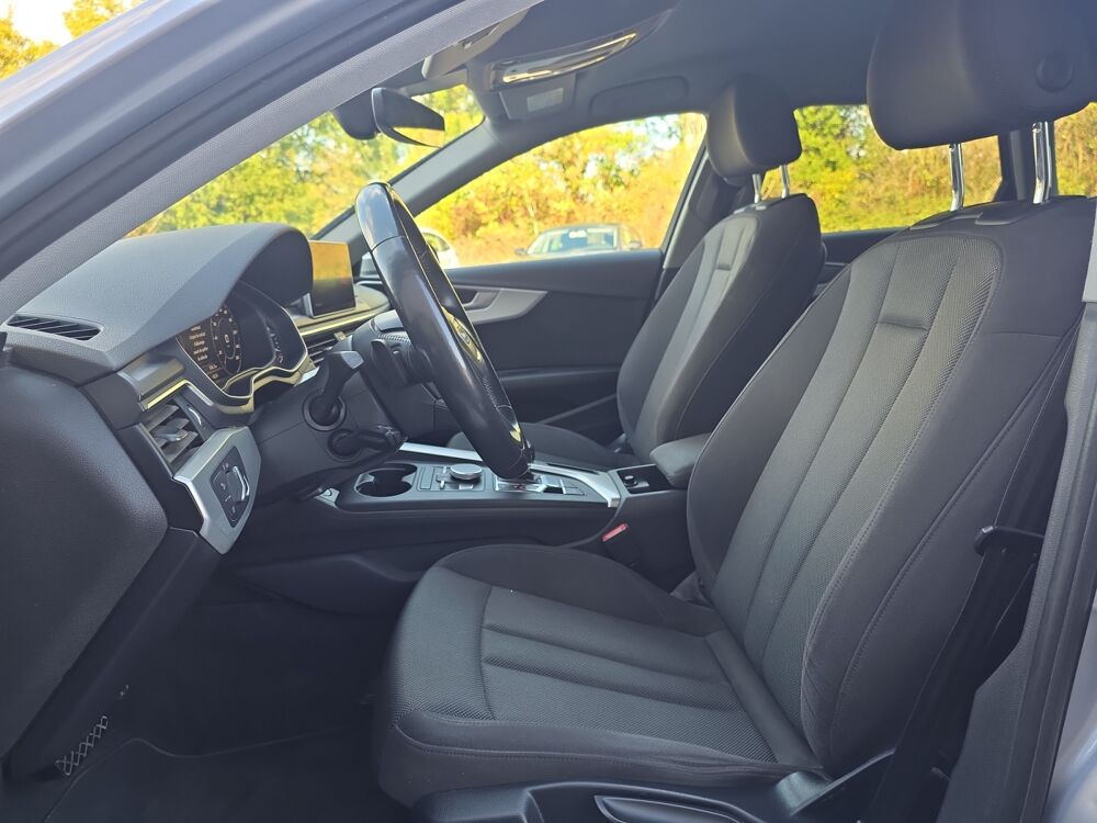 A4 AVANT 2.0 TDI 150 EDITION S TRONIC 2017 occasion 49070 Beaucouz&eacute;