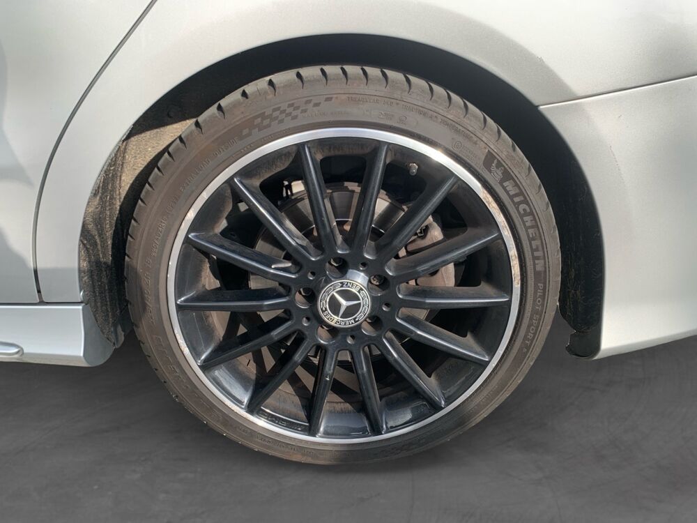 Classe CLA SB CLA 220 D FASCINATION 4MATIC BA 2018 occasion 93100 Montreuil
