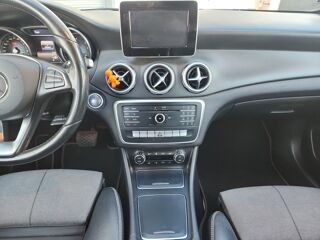 Classe GLA GLA 180 D DCT INTUITION 2017 occasion 83480 Puget-sur-Argens