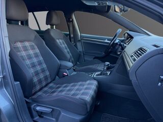 Golf GTI Performance 2017 occasion 83210 La Farl&egrave;de