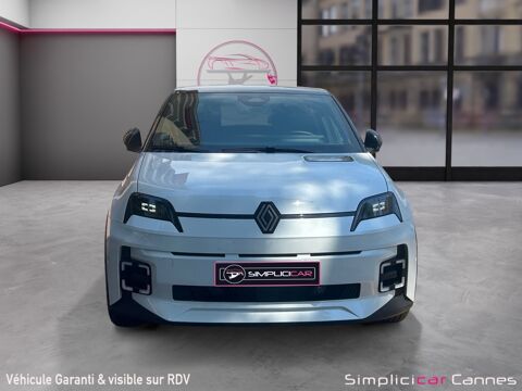 R5 E-TECH 150 ICONIC CINQ 2025 occasion 06400 Cannes