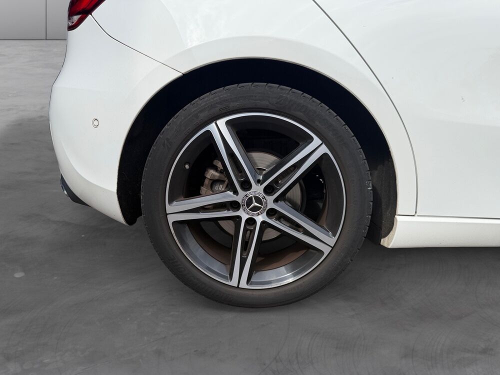 Classe A MERCEDES CLASSE 180 PROGRESSIVE LINE 2020 occasion 27200 Vernon