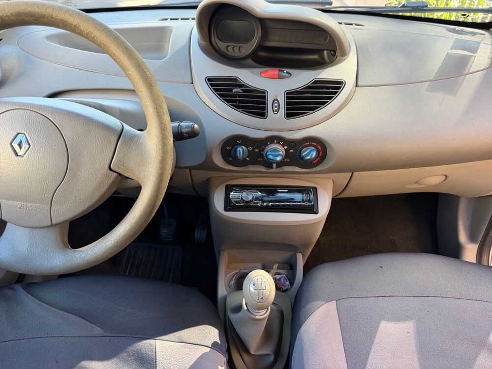 Twingo Initiale 2007 occasion 06400 Cannes