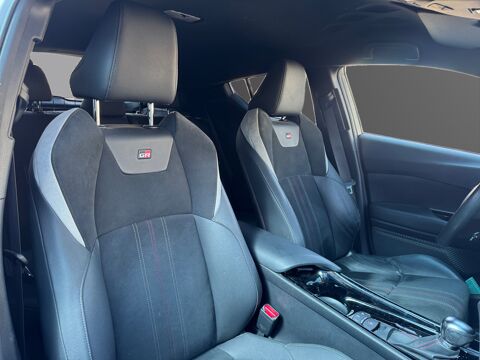 C-HR (2) 1.8 HYBRIDE 122 5CV DYNAMIC 2021 occasion 83480 Puget-sur-Argens