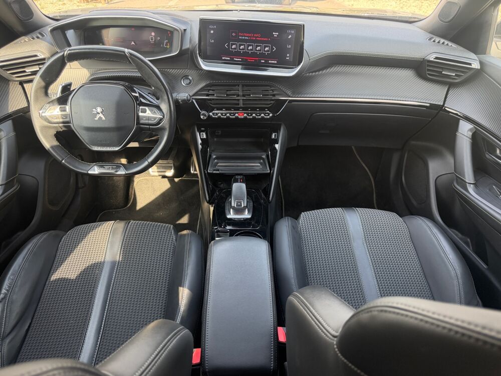 2008 PEUGEOT GT LINE 1.5 BLUE HDI 130 EAT 2020 occasion 69730 Genay