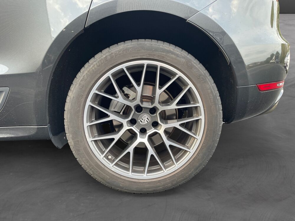 Macan 3.0D 258 S 2017 occasion 49070 Beaucouz&eacute;