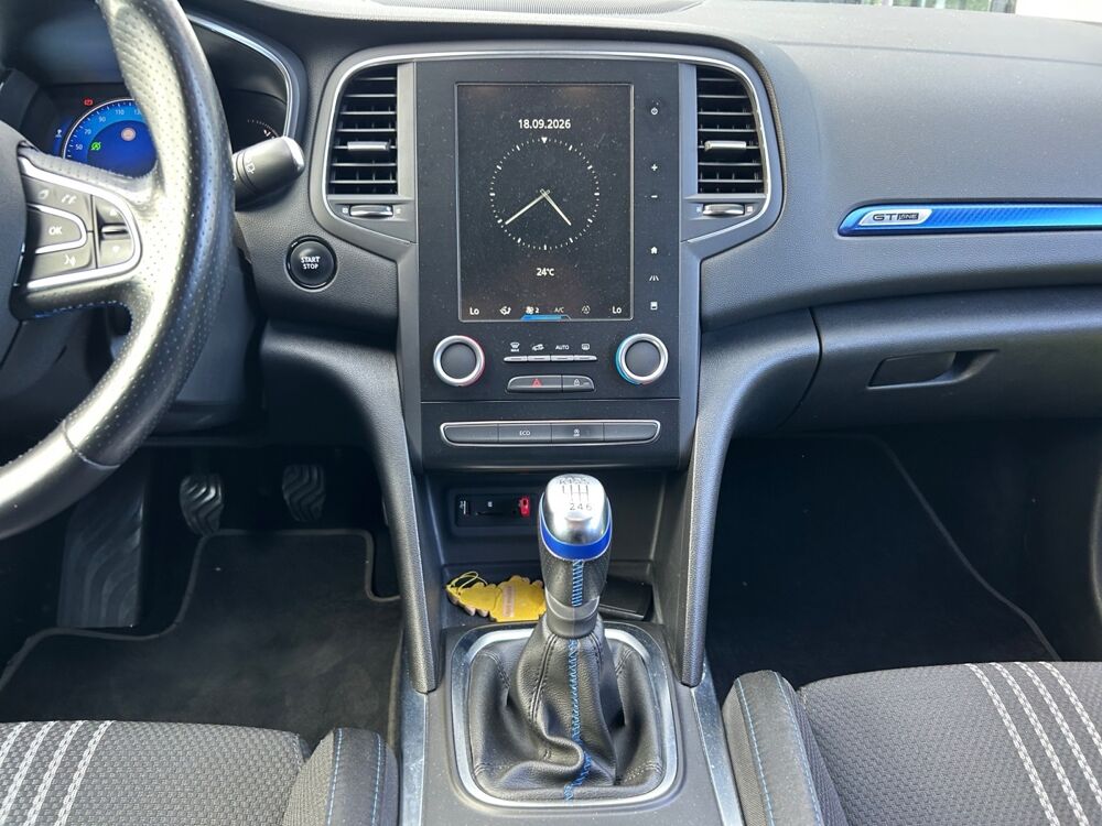 M&eacute;gane RENAULT MEGANE 1.6 DCI 130 GT LINE 2017 occasion 69730 Genay