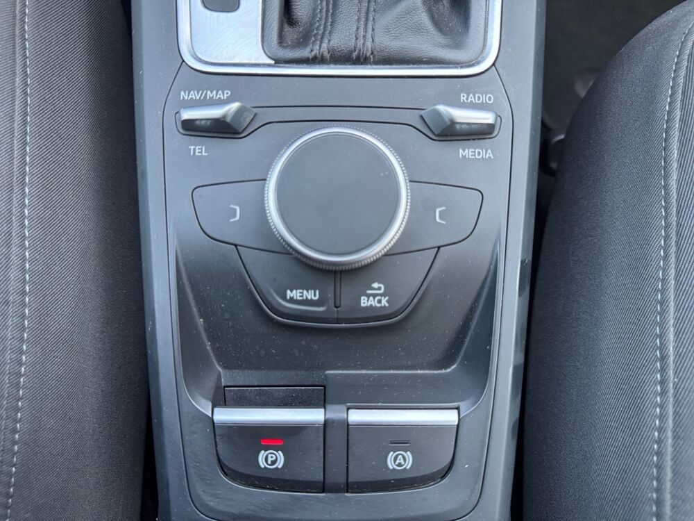 Q2 30 TDI 116 DESIGN S TRONIC 2020 occasion 13600 La Ciotat