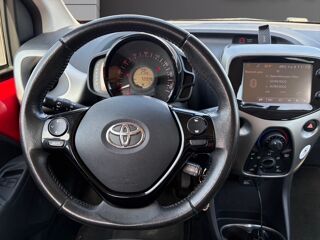 Aygo 1.0 VVT-I 72 X-NIGHT PH2 2016 occasion 83480 Puget-sur-Argens