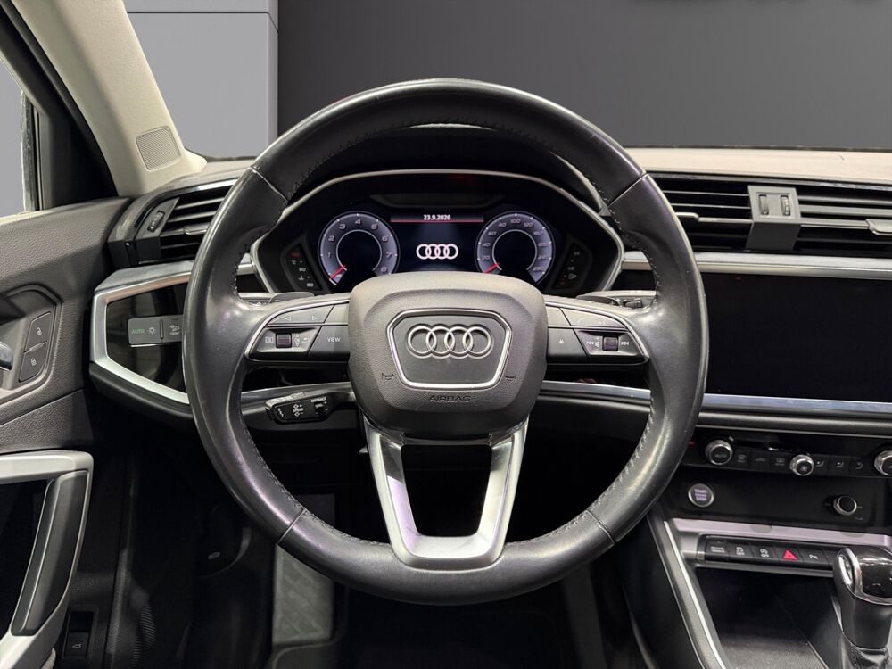 Q3 45 TFSI 2.0 230 DESIGN LUXE S TRONIC QUATTRO 2019 occasion 69530 Brignais