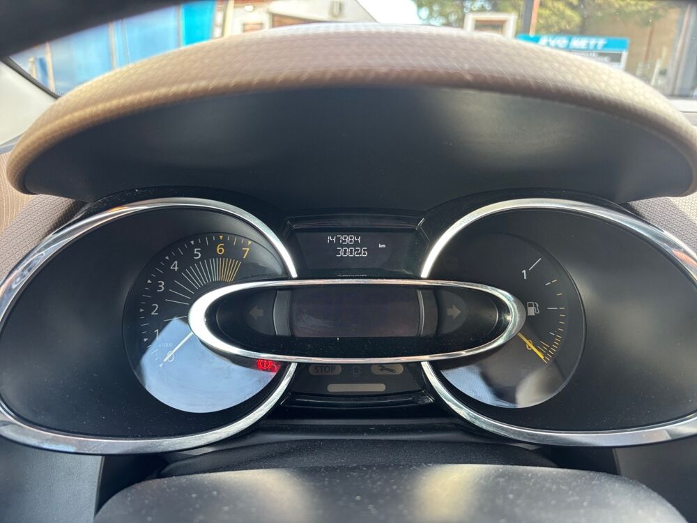 Clio TCE 90 INTENS 2013 occasion 83480 Puget-sur-Argens