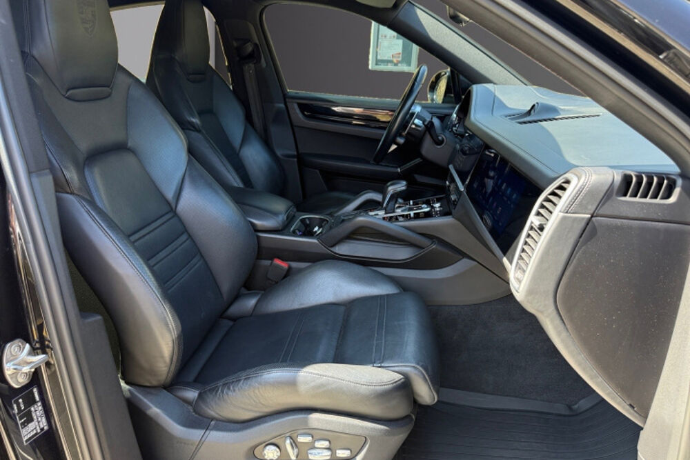 Cayenne III 3.0 V6 E-HYBRID 462 18KWH 2020 occasion 13600 La Ciotat