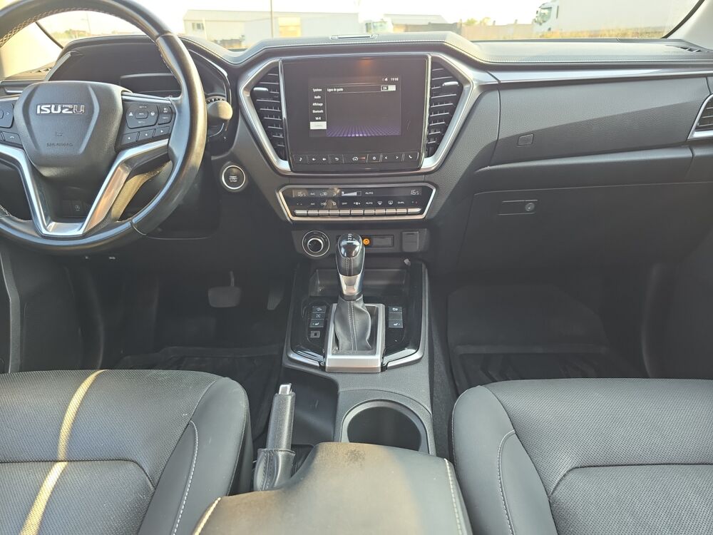 D-MAX SPACE N60 BB 4X4 AT 2021 occasion 03300 Cusset