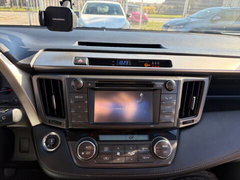 RAV 4 124ch 2WD SPORT EDITION 2015 occasion 62223 Saint-Laurent-Blangy