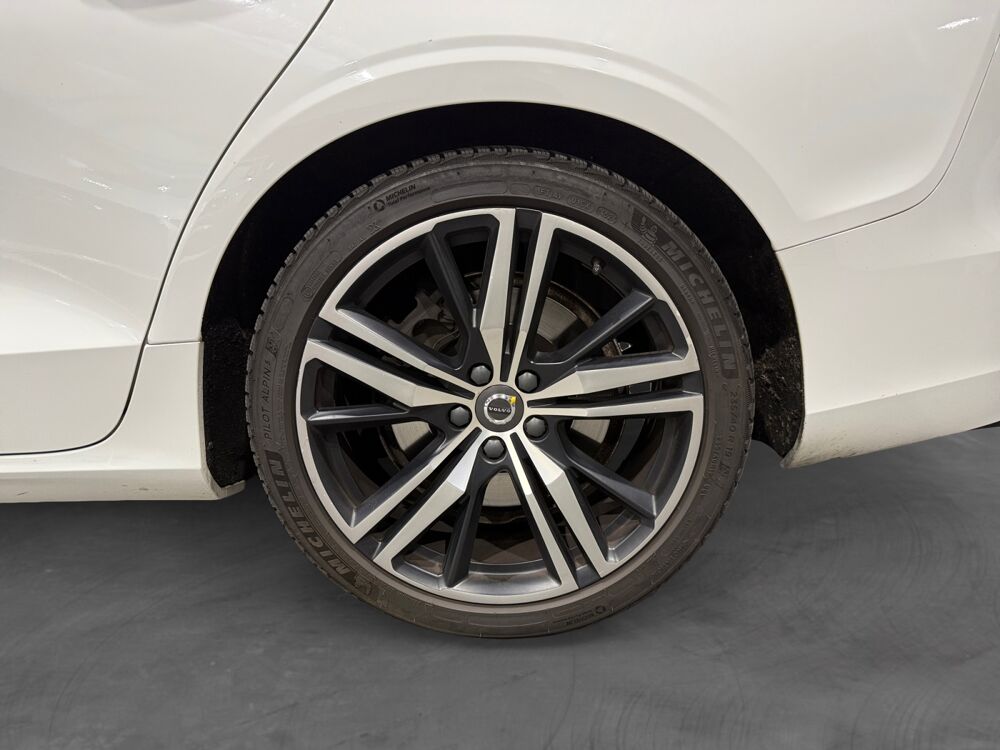 V60 II T8 390 TWIN ENGINE BUSINESS EXECUTIVE GEARTRONIC 8 2020 occasion 69530 Brignais