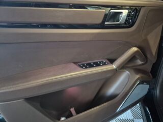 Cayenne 3.0 V6 E-HYBRID 2018 occasion 73290 La Motte-Servolex