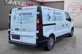 Vivaro F2700 L1H1 1.6 CDTI 95 ECOFLEX PACK CLIM + 2017 occasion 78480 Verneuil-sur-Seine
