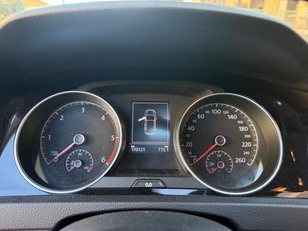 Golf 1.6 TDI 105 EDITION 40 DSG 2014 occasion 06400 Cannes